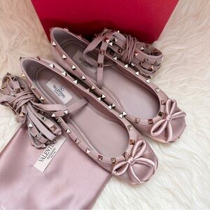 BNIB 💯% Auth Valentino Garavani Rockstud Ballerina Shoes with strap